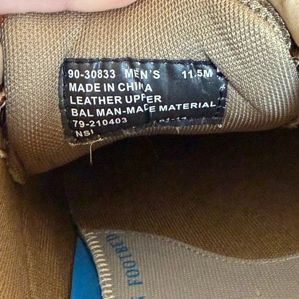 Dockers genuine leather
